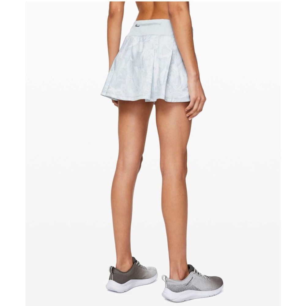 Lululemon Pace Rival Skirt Jasmine White Athletic Skort Size 6 -B1